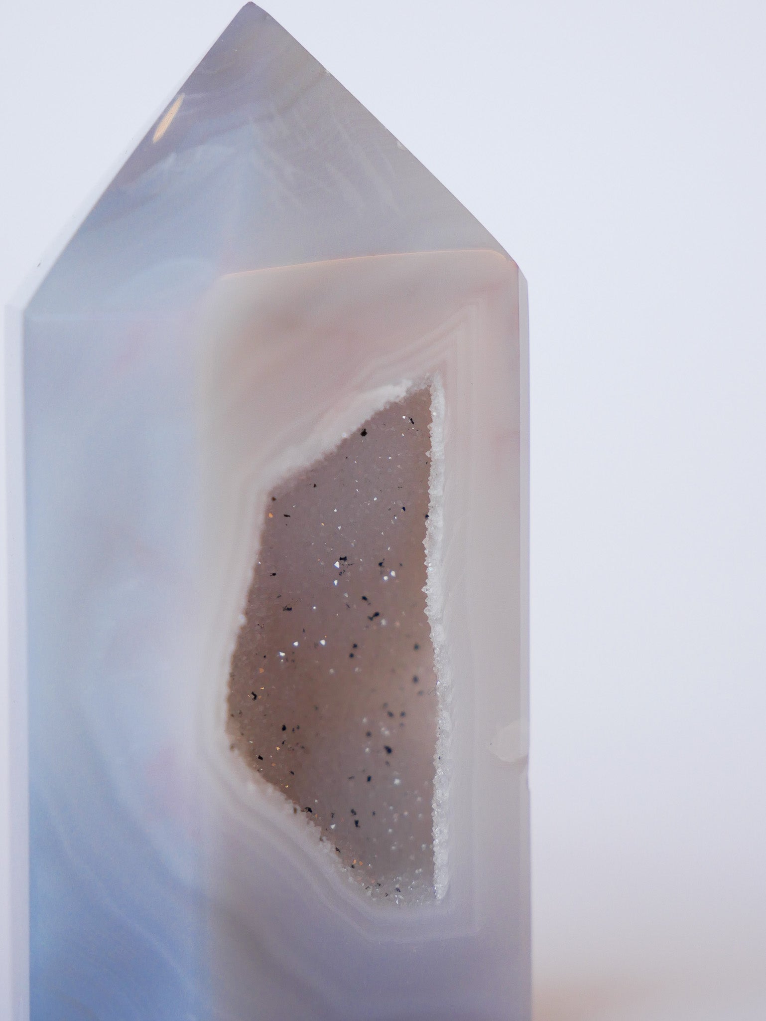 Druzy Achat Tower