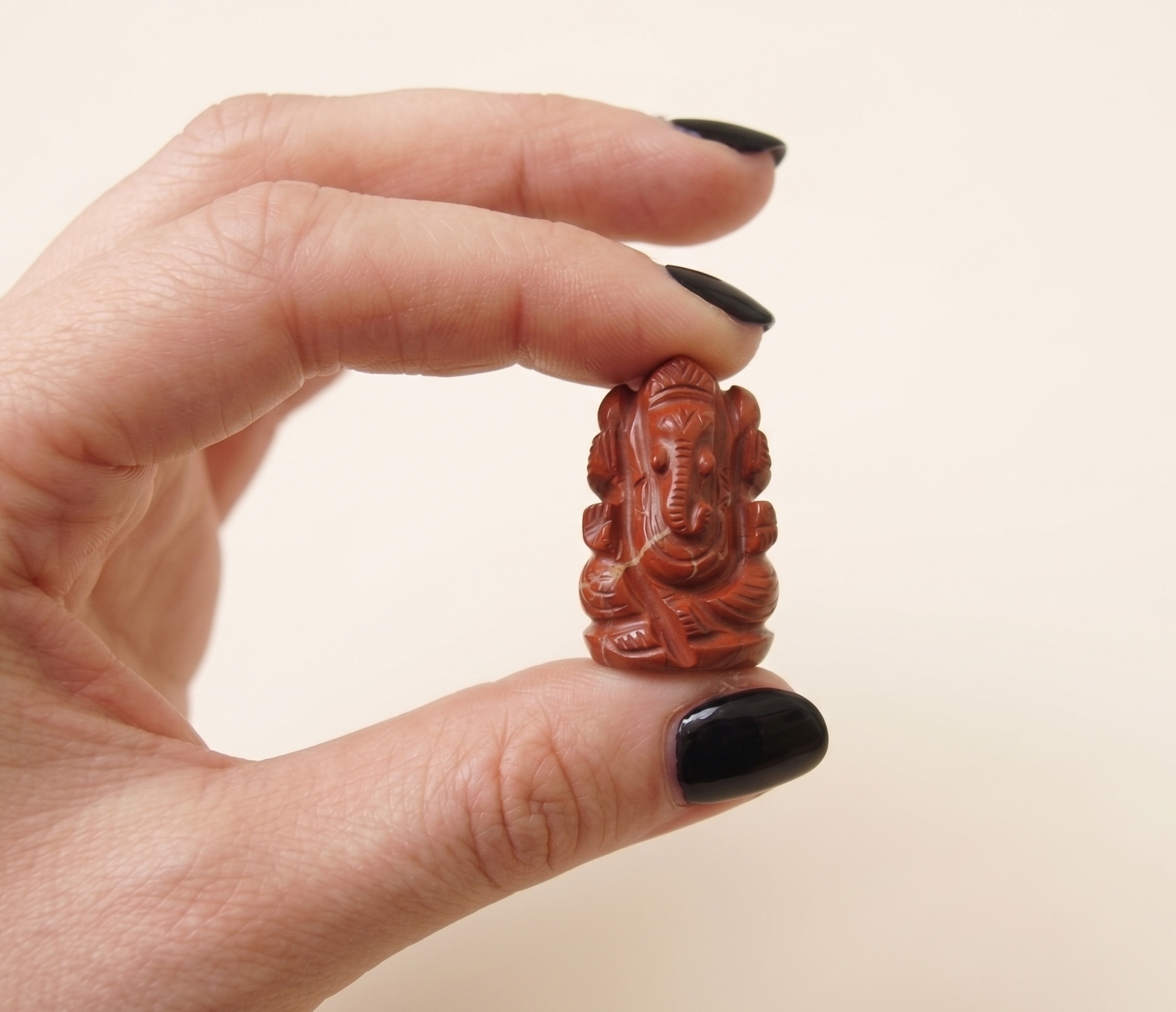 Mini Ganesha roter Jaspis