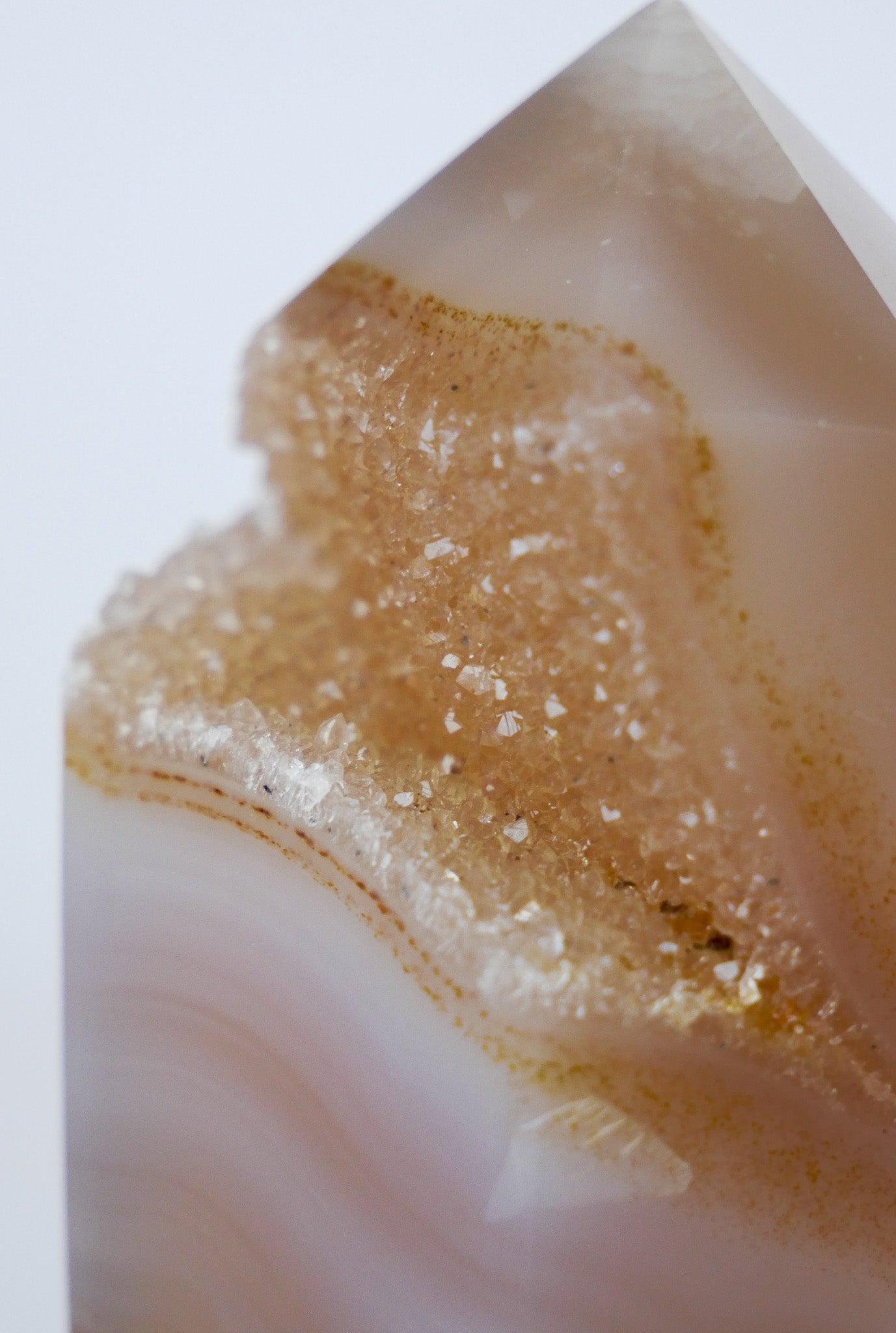 Druzy Achat Tower
