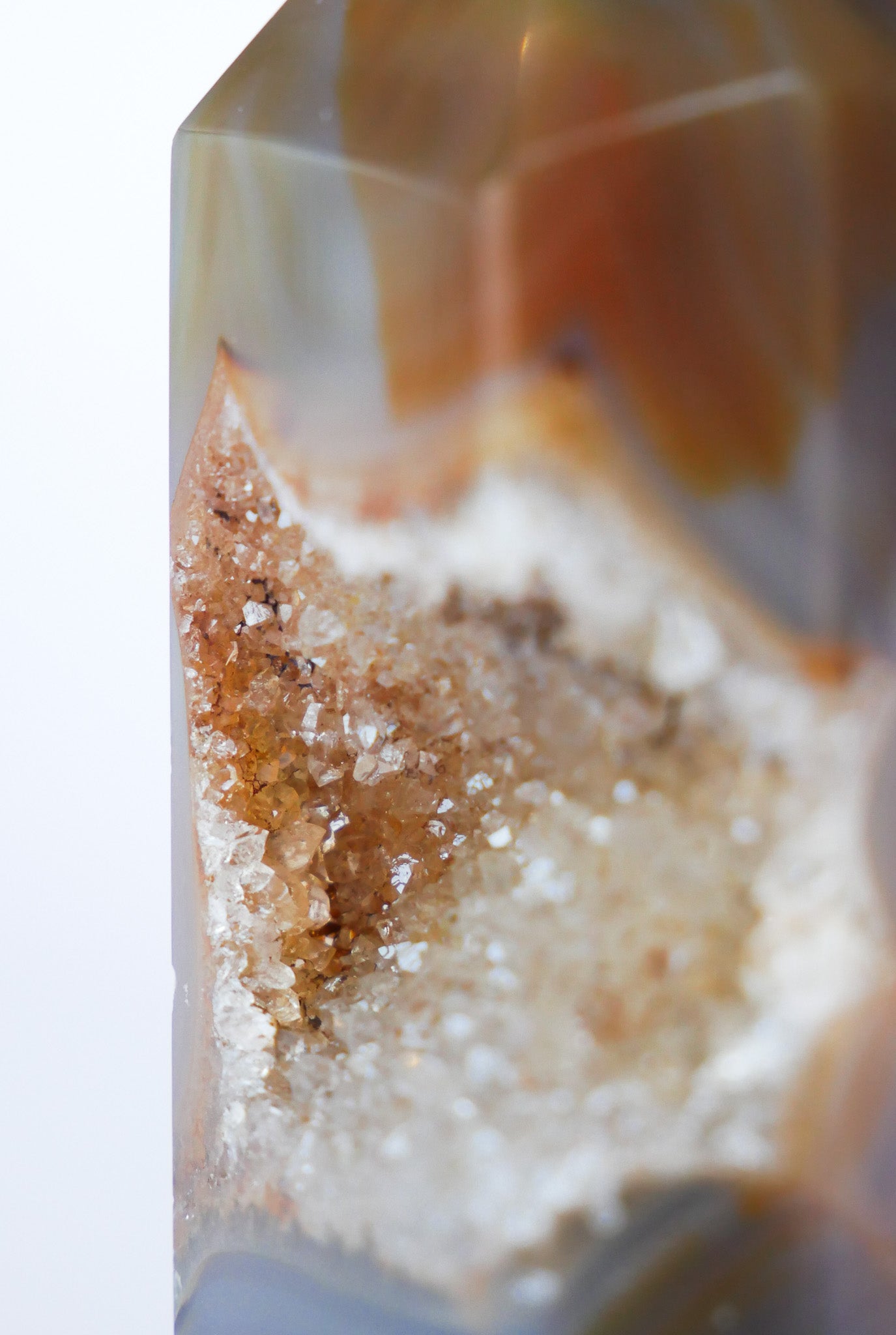 Druzy Achat Tower