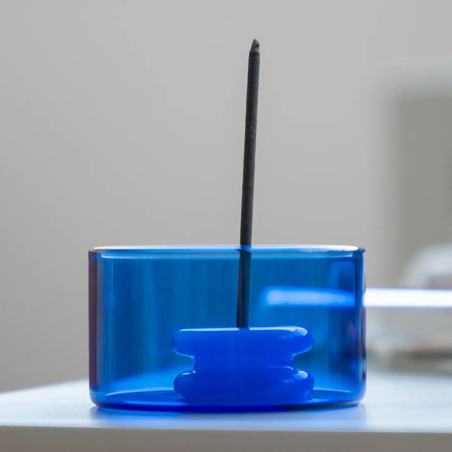 Glas Räucherstäbchenhalter blau