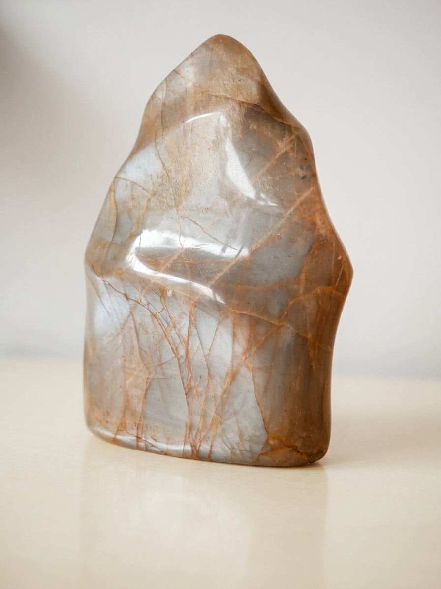 Mondstein Flame – Edelstein Flamme mit Flash
